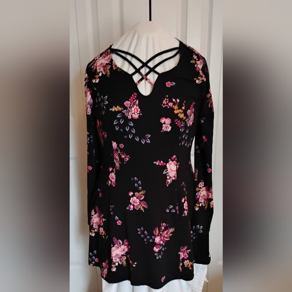 Mudd Black Floral Long Sleeve Dress